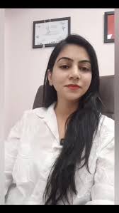 Dr Sonia